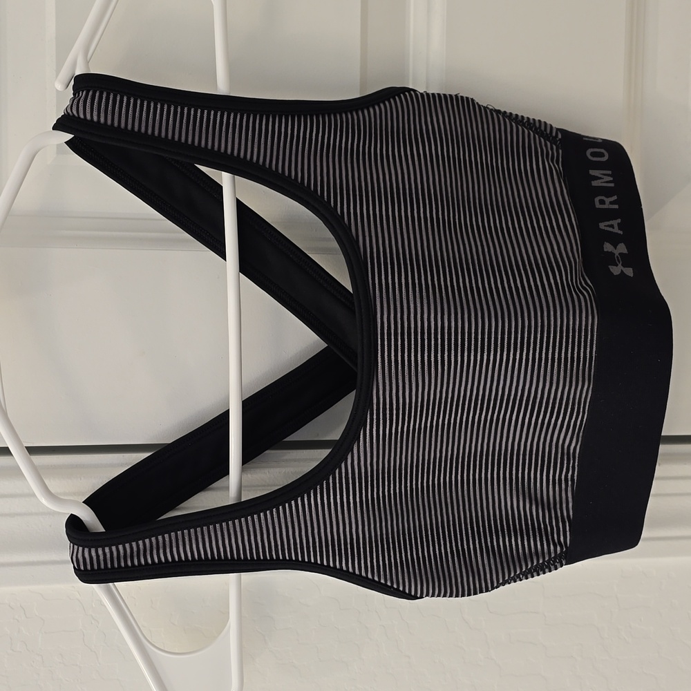 Under Armour Sports Bra